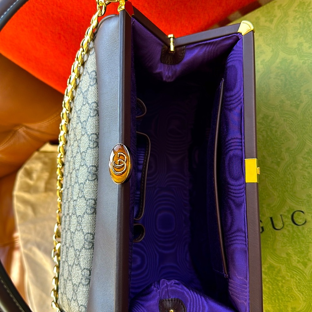 NEW GUCCI GG SHOULDER BAG W/ CHAIN NIIB - Picture 14 of 15